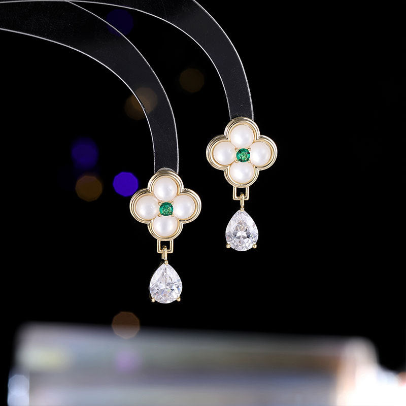 2025 Korean temperament fashion opal flower hanging water drop earrings, high sense exquisite and sweet s925 silver needle earrings