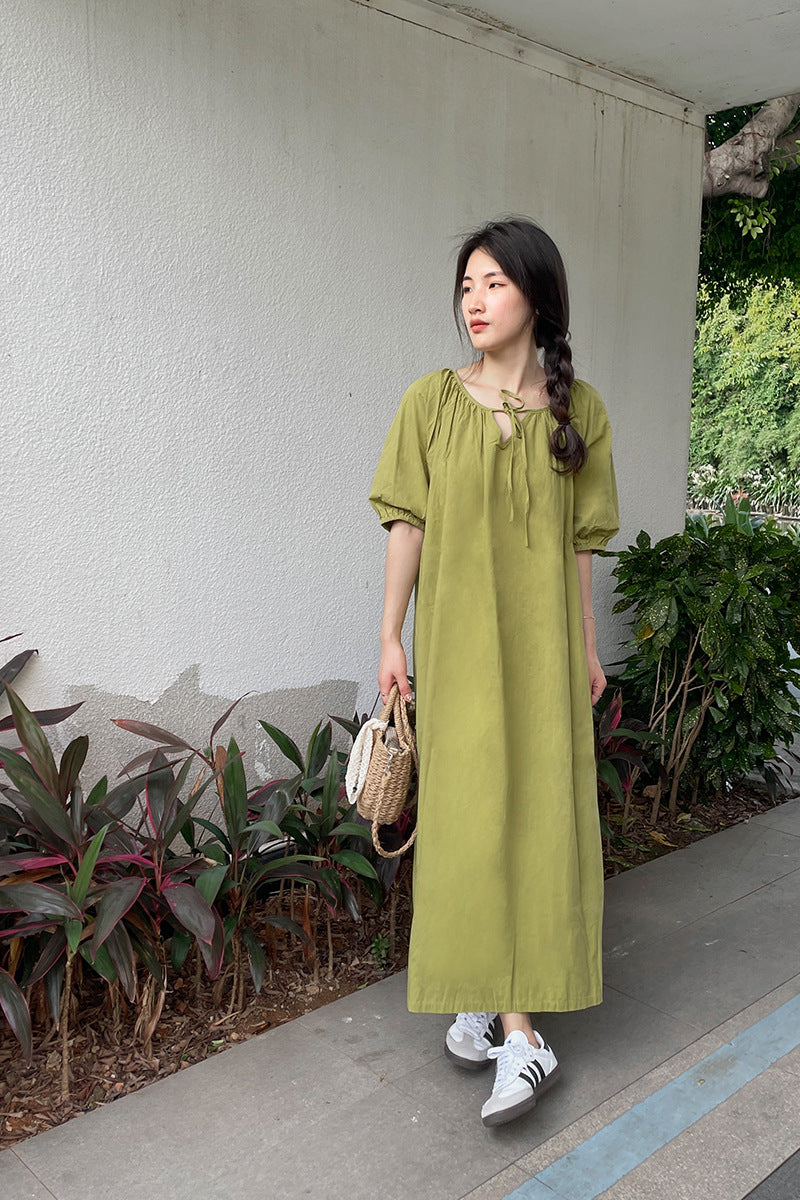 New fresh temperament dress loose bubble sleeves cover meat round neck pleated gentle pure cotton design doll skirt
