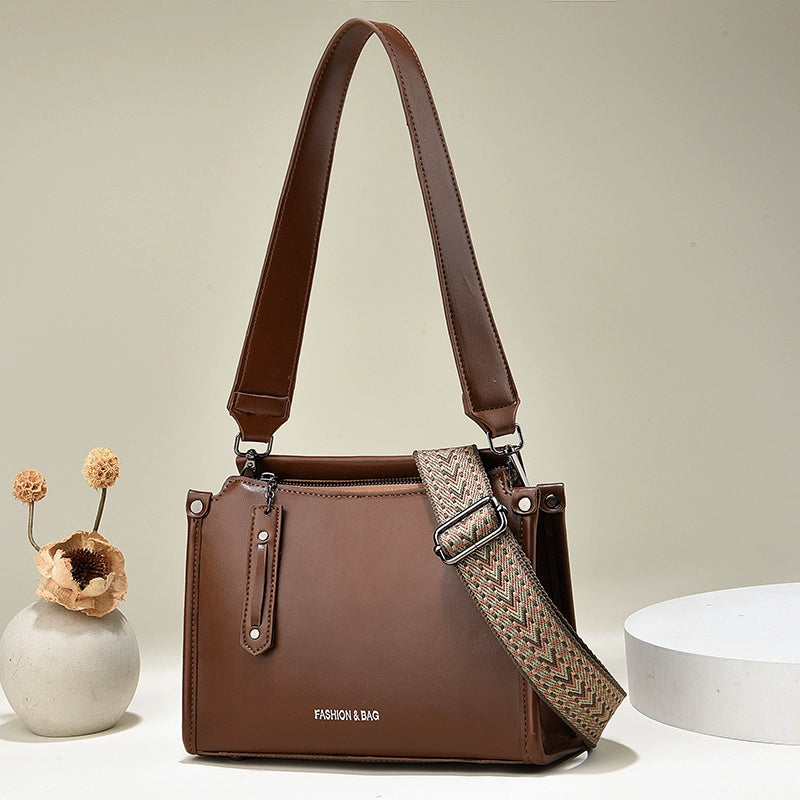 new bag high sense large capacity retro contrasting color shoulder messenger bag temperament commuter women's bag