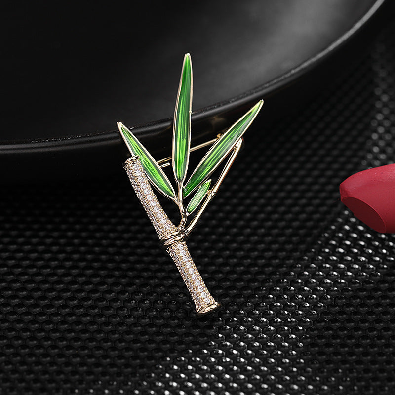 2025 National style retro temperament green bamboo brooch cheongsam dress with pin buckle zircon high bamboo corsage accessories