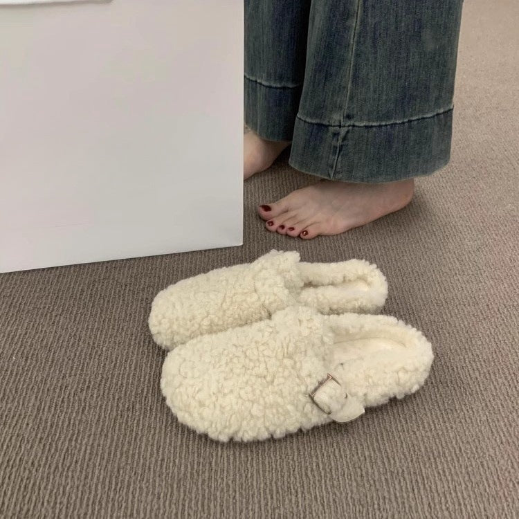 2025 Internet celebrity fairy wind white fluffy shoes female outer wear lazy one pedal warm plush bag head half slippers