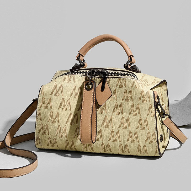 2025 Bags Women's autumn and winter versatile messenger bags High-end women's bags Exquisite large-capacity shoulder bags Fashion women's bags