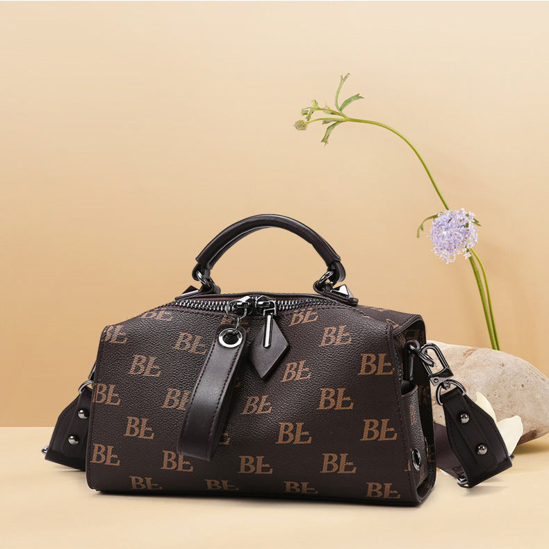 2025 Bags Women's autumn and winter versatile messenger bags High-end women's bags Exquisite large-capacity shoulder bags Fashion women's bags