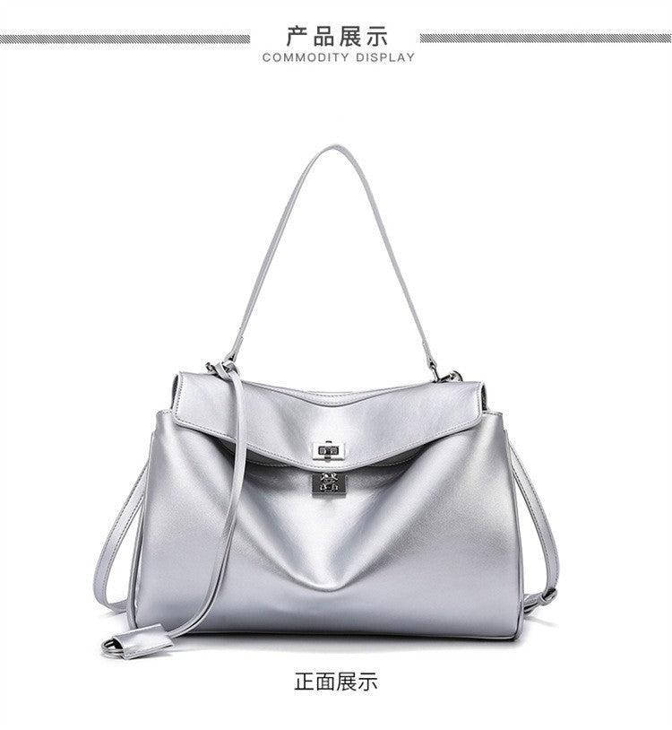 2025 Bag women's popular new rodeo bag large-capacity commuter tote bag B home same handbag texture shoulder bag
