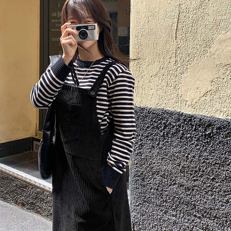 Korean corduroy strap skirt for women's autumn and winter high-end sense stacked wearing versatile straight A-shaped vest skirt striped velvet suspender skirt