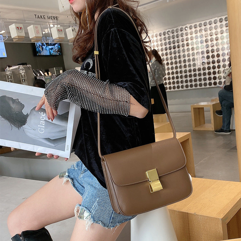 2025 Leather tofu bag boxpopular new trendy fashion small square bag lock buckle single shoulder messenger bag flight attendant bag female