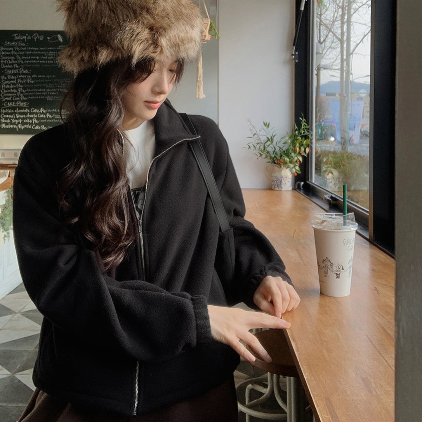 Solid color fleece jacket 25 winter new warm thickened top simple loose long-sleeved stand-up neck zipper cardigan