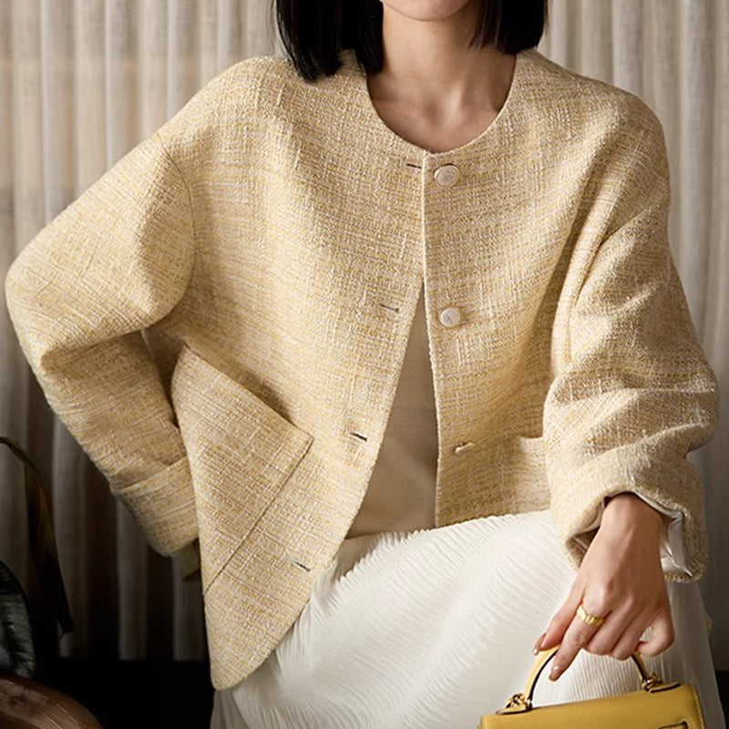 2025 Sweet wind age-reducing small fragrant wind jacket, tweed collarless top spring new high-end women's clothing short