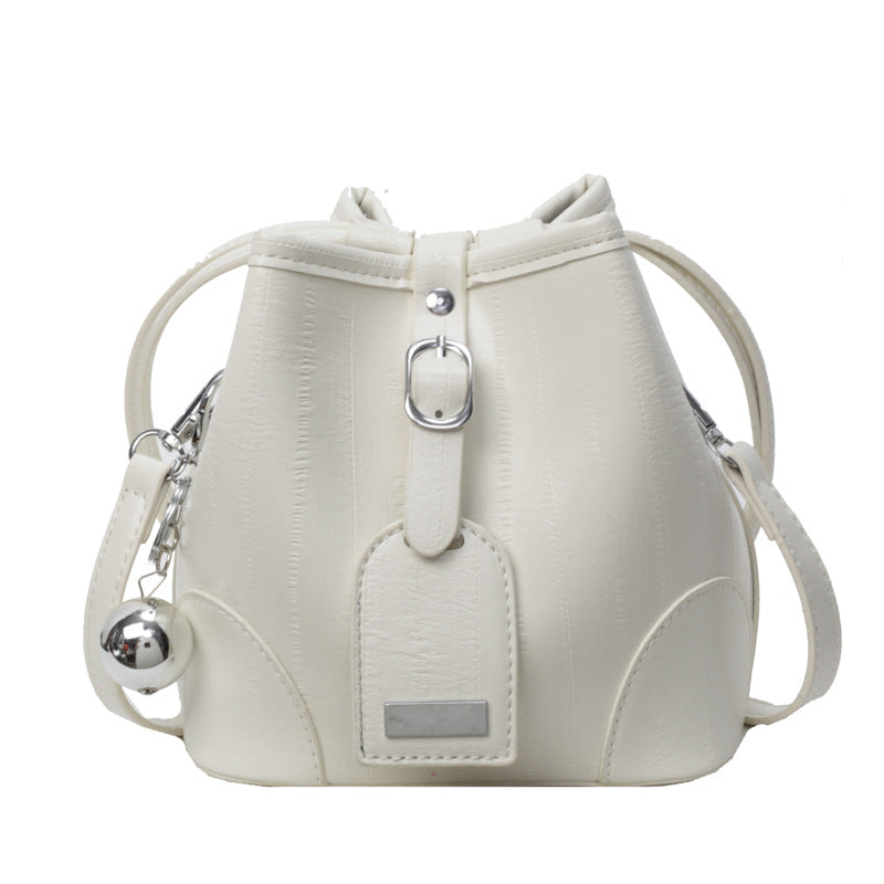 SIXSR 2025 Bucket bag women's new popular high-end niche design is popular this year, versatile casual women's shoulder messenger bag
