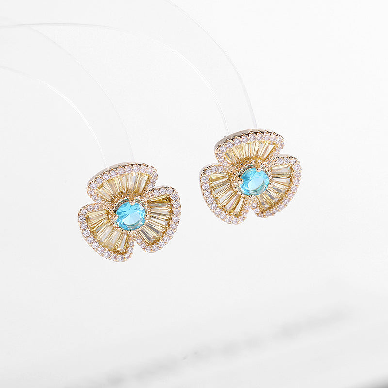 2025 South Korea's new purple zircon micro-inlaid silver needle flower earrings, fresh Mori Internet celebrity temperament stud earrings