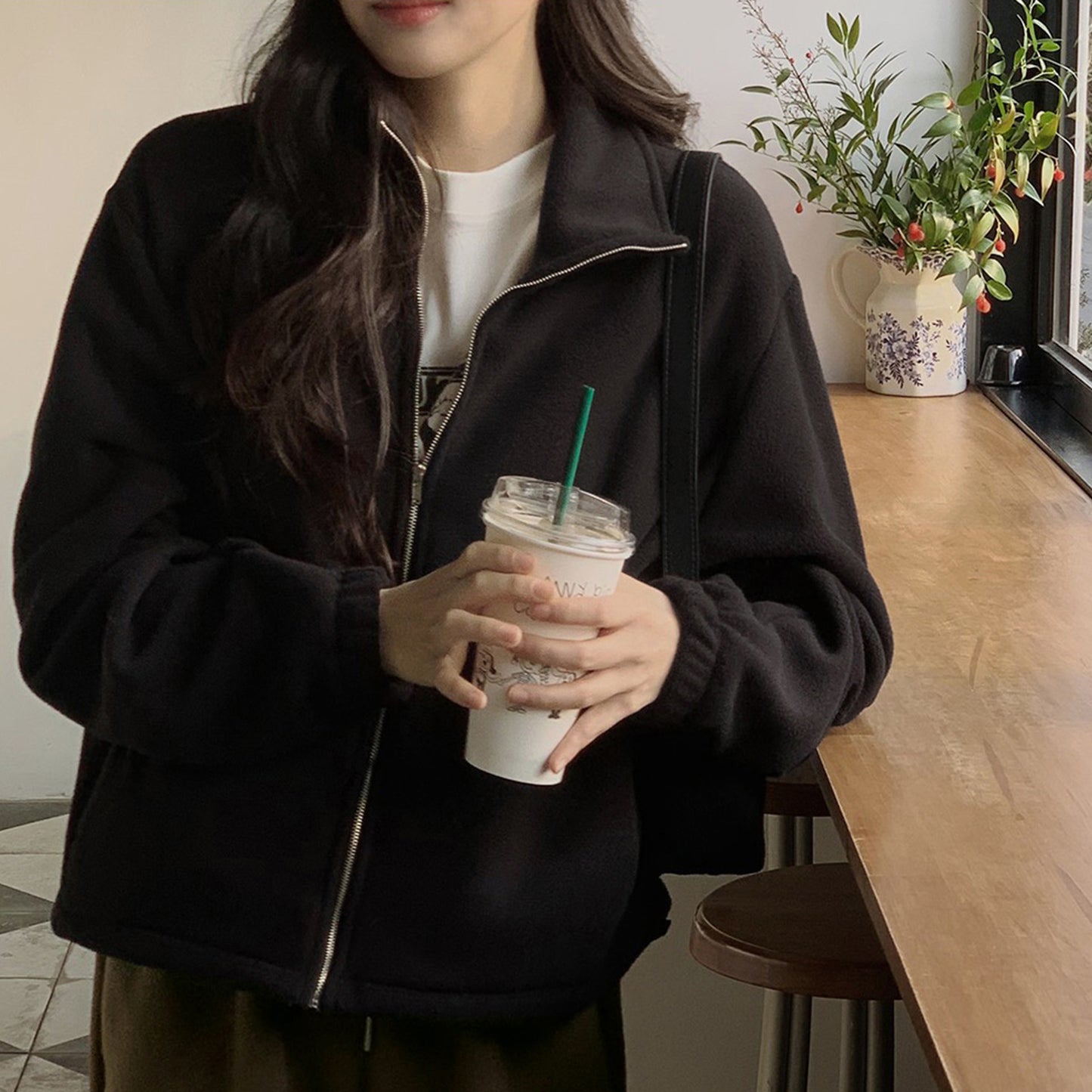 Solid color fleece jacket 25 winter new warm thickened top simple loose long-sleeved stand-up neck zipper cardigan
