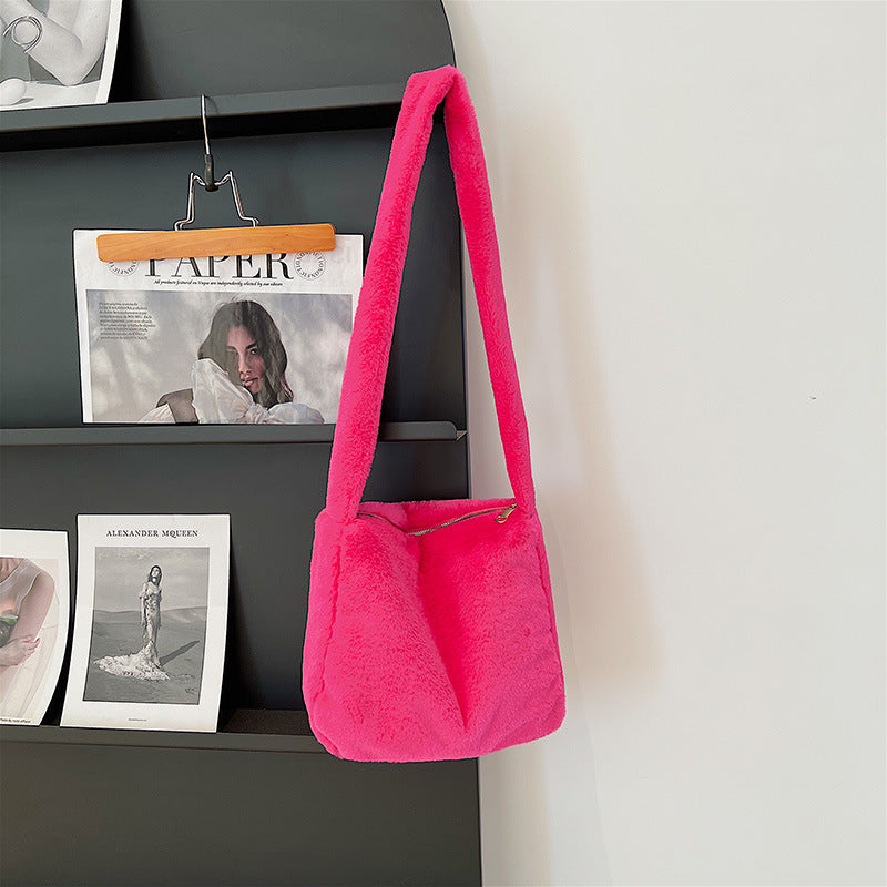 SIXSR 2025 autumn and winter new Japanese ins Korean version simple solid color wool bag casual plush women's bag shoulder messenger bag