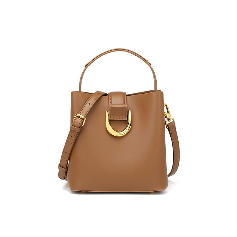 Strictly selected women's bucket bag popular new trendy spring and summer fashion versatile large-capacity commuting portable shoulder messenger bag women
