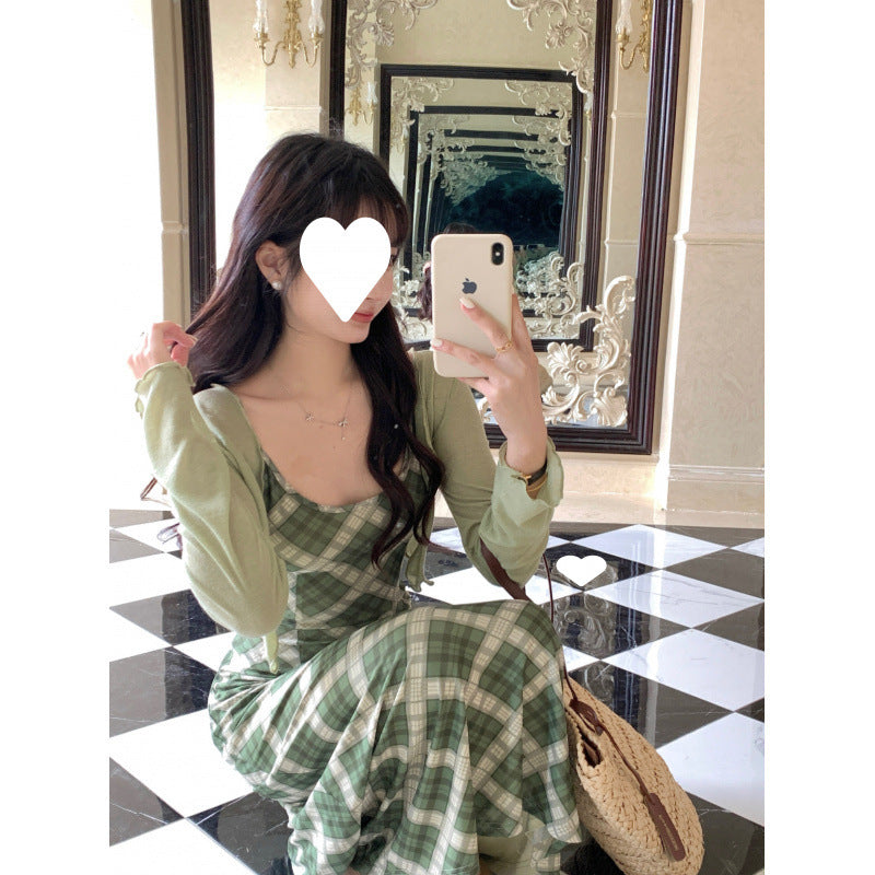 2025 Holiday retro suspender dress cardigan women's seaside vacation beautiful slim plaid dress two-piece set
