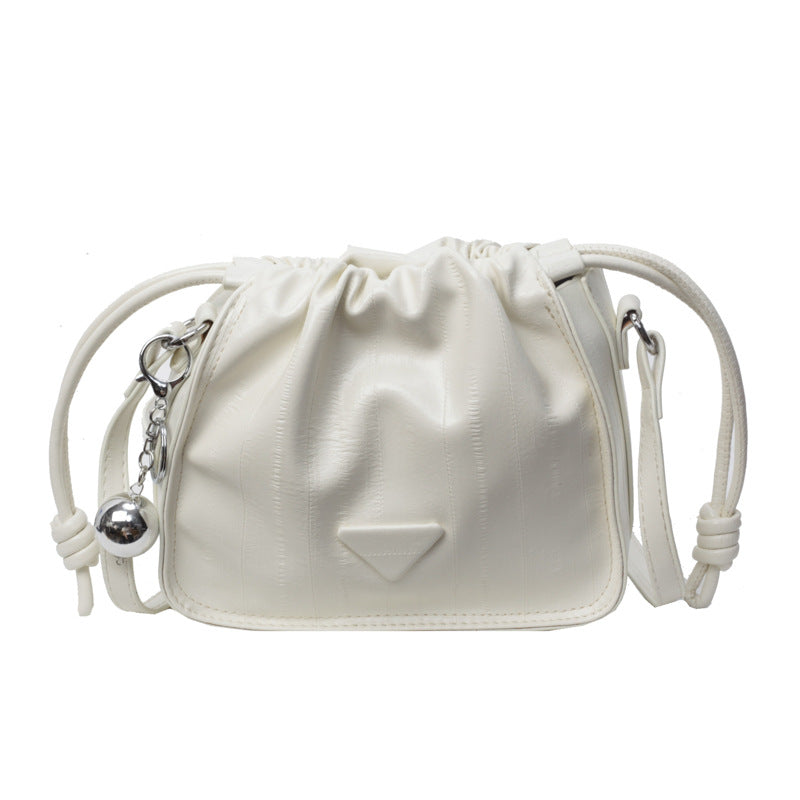 SIXSR 2025 Bag Korean high-end sense versatile bucket bag popular new ins fashion casual chain single shoulder messenger bag women
