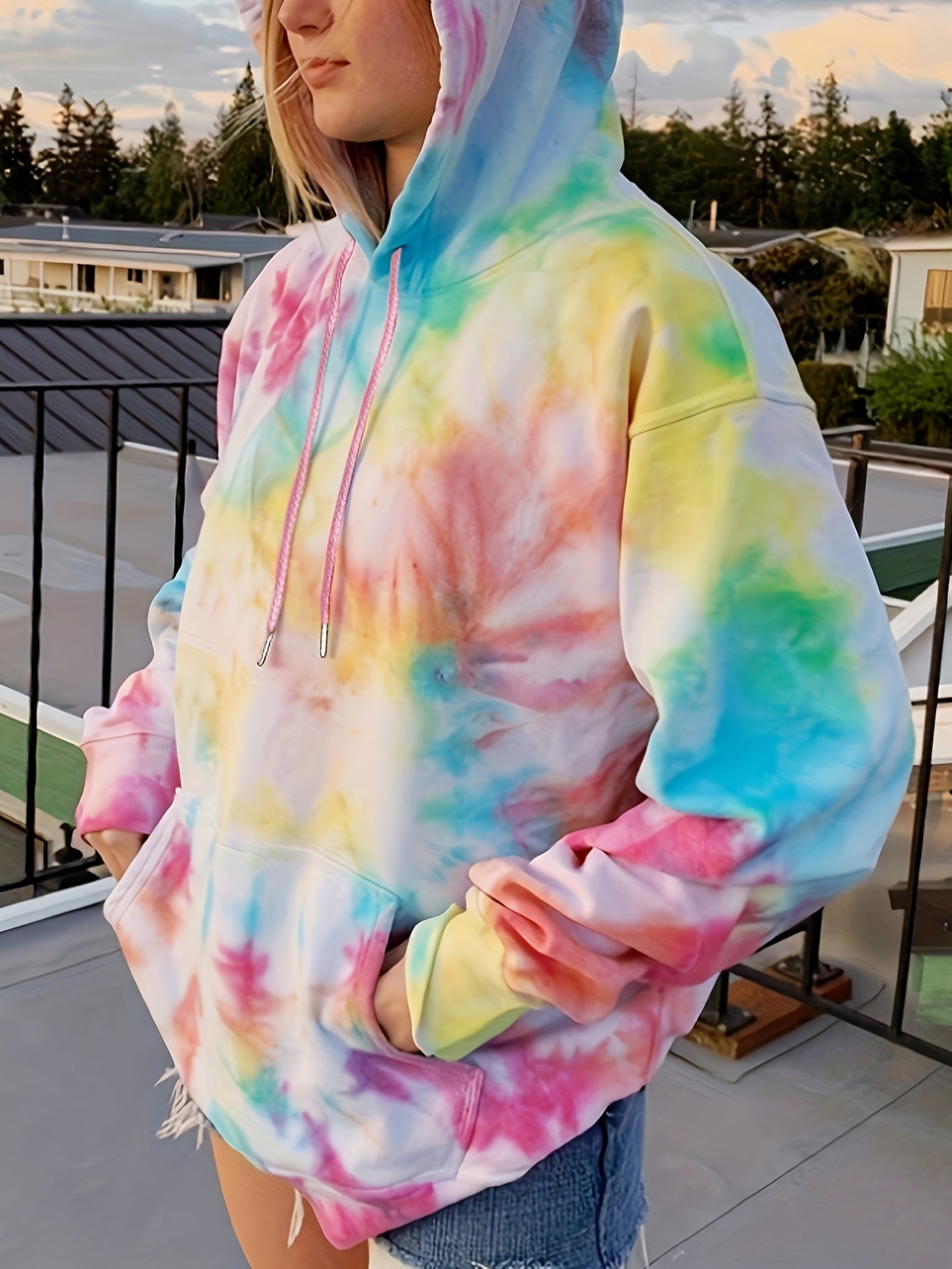 Sixsr Plus Size Casual Sweatshirt, Women's Plus Tie Dye Long Sleeve Drawstring Hoodie With Pockets