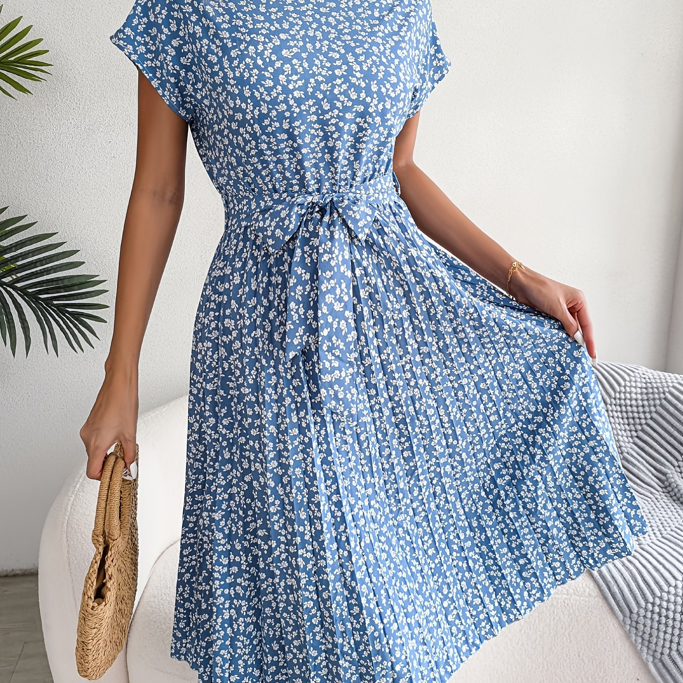 Sixsr Stylish Floral Print Belted Dress, Crew Neck Short Sleeve Dress, Casual Every Day Dress, Women's Clothing
