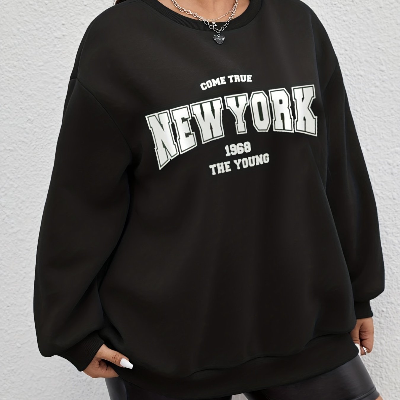 Sixsr Plus Size Casual Sweatshirt, Women's Plus Letter Print Drop Shoulder Long Sleeve Round Neck Sweatshirt