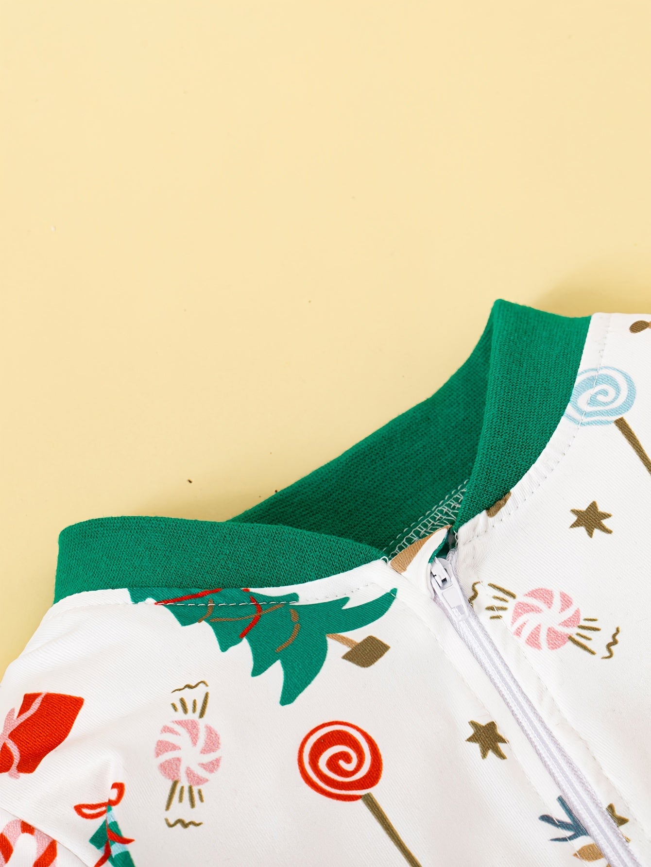 Baby's Cartoon Christmas Element Full Print Casual Long Sleeve Romper, Toddler & Infant Boy's outdoor Bodysuit