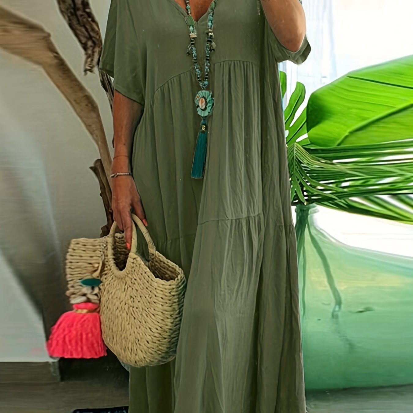 Sixsr Plus Size Casual Dress, Women's Plus Solid V Neck Short Sleeve Ruffle Trim Smock Dress