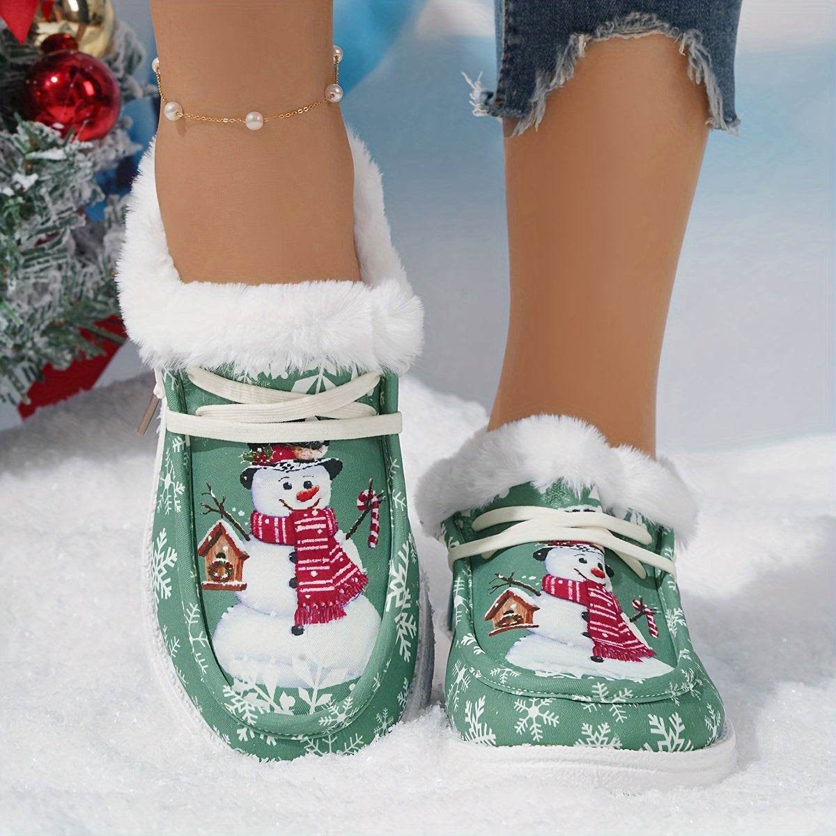 Thickened Warm Christmas Snowman Pattern Winter Outdoor Sneakers, Cute Comfortable Flat Snow Shoes