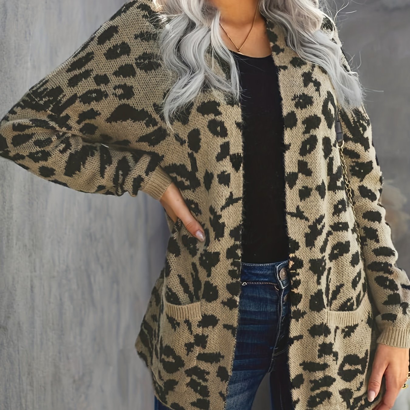 Sixsr Plus Size Casual Cardigan, Women's Plus Leopard Print Long Sleeve Open Front Medium Stretch Sweater Cardigan With Pockets