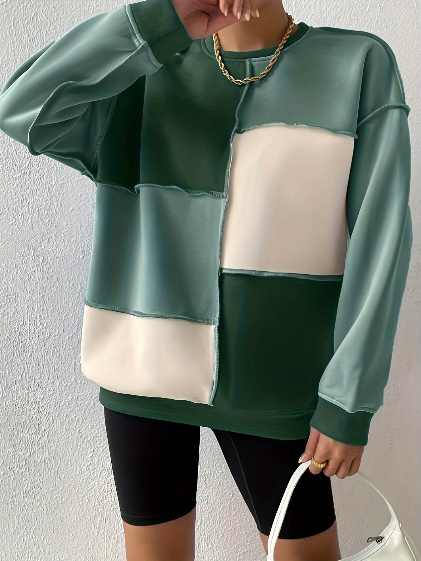 Sixsr Plus Size Casual Sweatshirt, Women's Plus Colorblock Long Sleeve Round Neck Sweatshirt