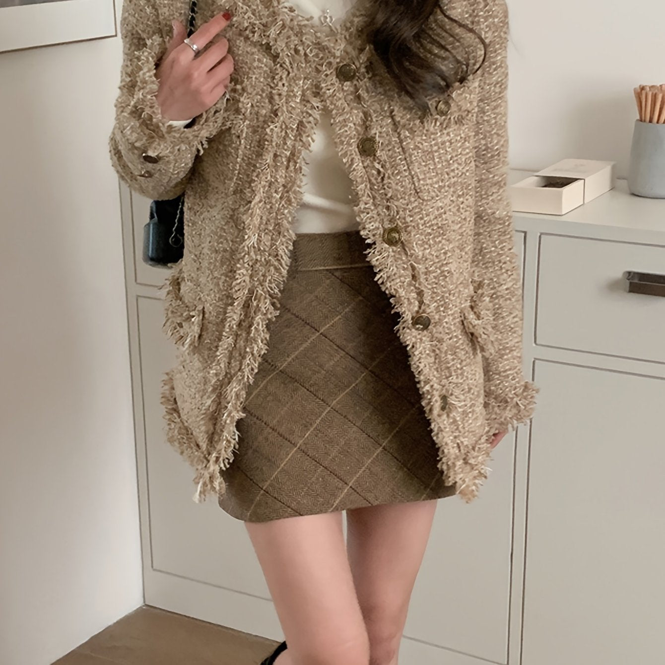Sixsr Raw Trim Button Front Coat, Chic Long Sleeve Pocket Coat For Fall & Winter, Women's Clothing