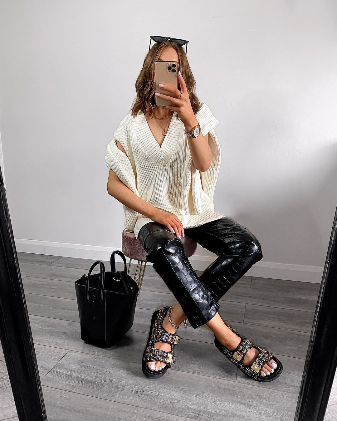 Sixsr Women V Neck Sweater Vest Korean Preppy Style Solid Knitted Sleeveless Sweater Female Autumn Winter Casual Loose Pullover Jumper
