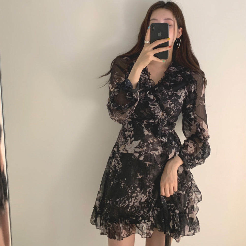 Sixsr Women Mini Dress Spring New V-neck Floral Chiffon Dress High Waist Flare Sleeve Female Dress Woman's Dress KarolyiDora KA88