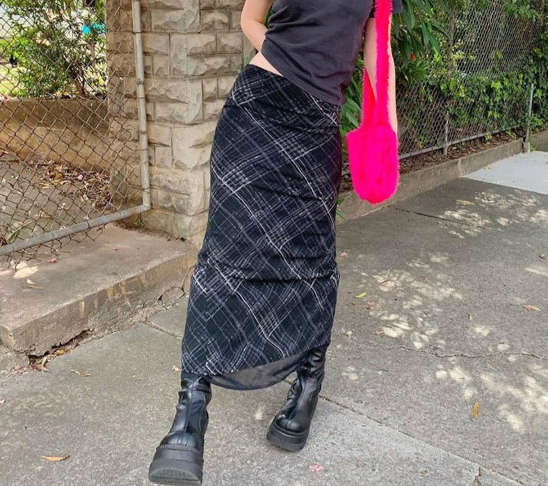Sixsr Autumn Fairy Grunge Long Tulle Skirts Women Kawaii Plaid Black Skirt Harajuku Low waisted Skirt Korean Fashion