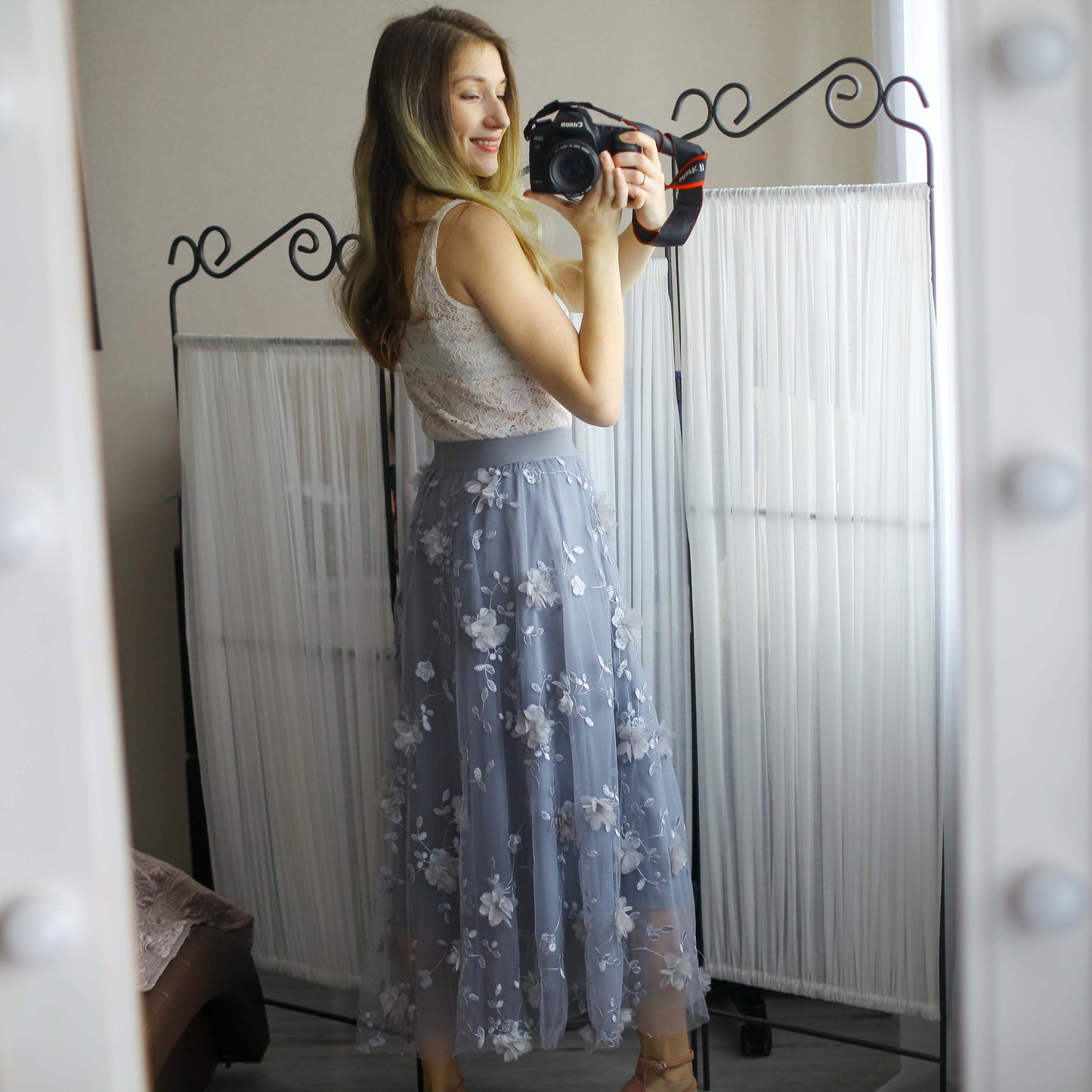sixsr Luxury Woman Skirts Korean style Fashion Elastic Waist Appliques Embroidery Floral Mesh Skirt Long Gauze Ball Gown Skirt