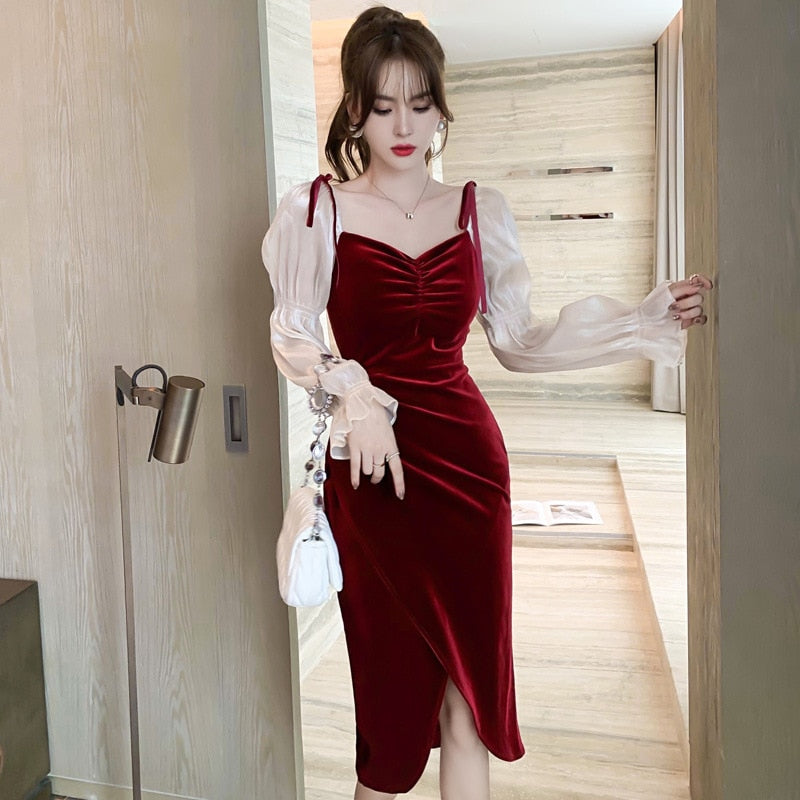 sixsr New Red Gold Velvet Dress Foreign Style Autumn and Winter Temperament Bubble Sleeves Hepburn Wind Little Red Dress New Years Eve Outfits Women