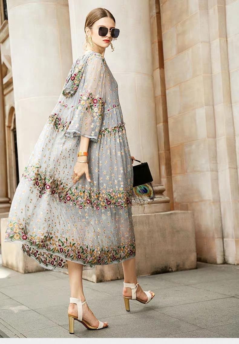 sixsr Trends high quality New Summer Brand Fashion Women High-end Luxury Vintage Sexy Slim Elegant Bead Embroidered Stitch Strap Lace Dress Y16