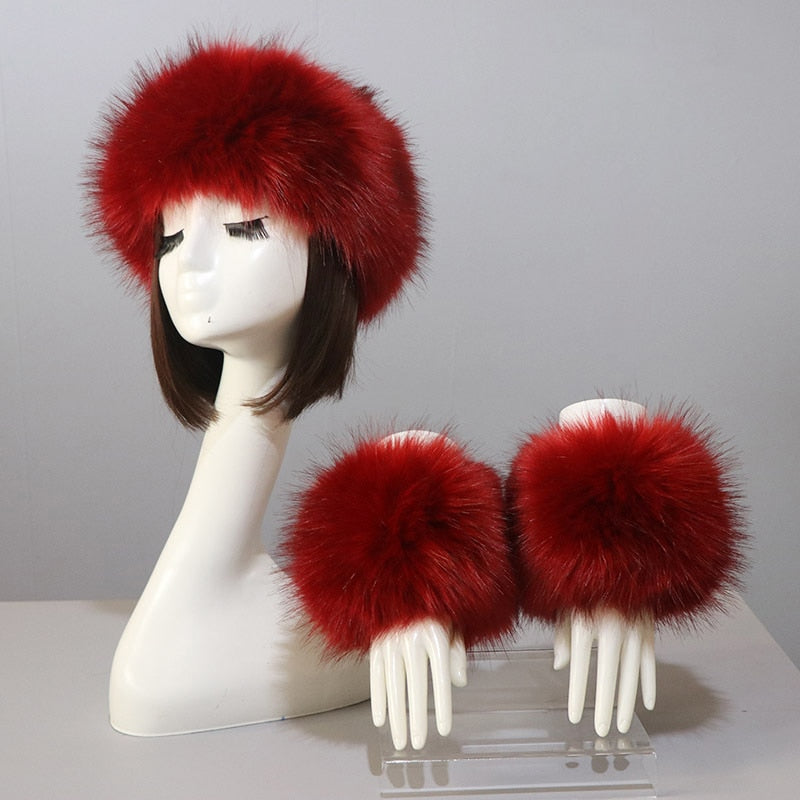 Sixsr New Autumn Winter Caps Female Hats Cuffs Set Fashion Warmth Imitation Quality Design Faux Fur Hat Fox Fur Sleeves Suit Accessary