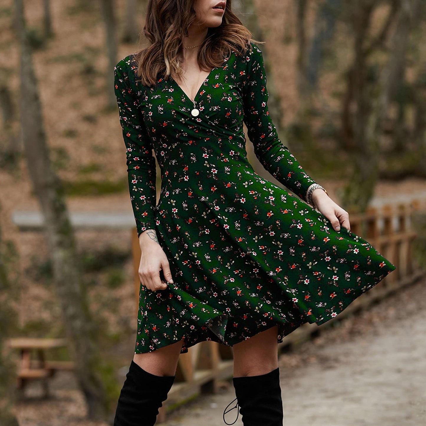 Sixsr Spring Summer Long Sleeve V Neck Flowers Print Boho Dress Women Elegant Vintage Floral Printed Casual Green A-line Swing Dress