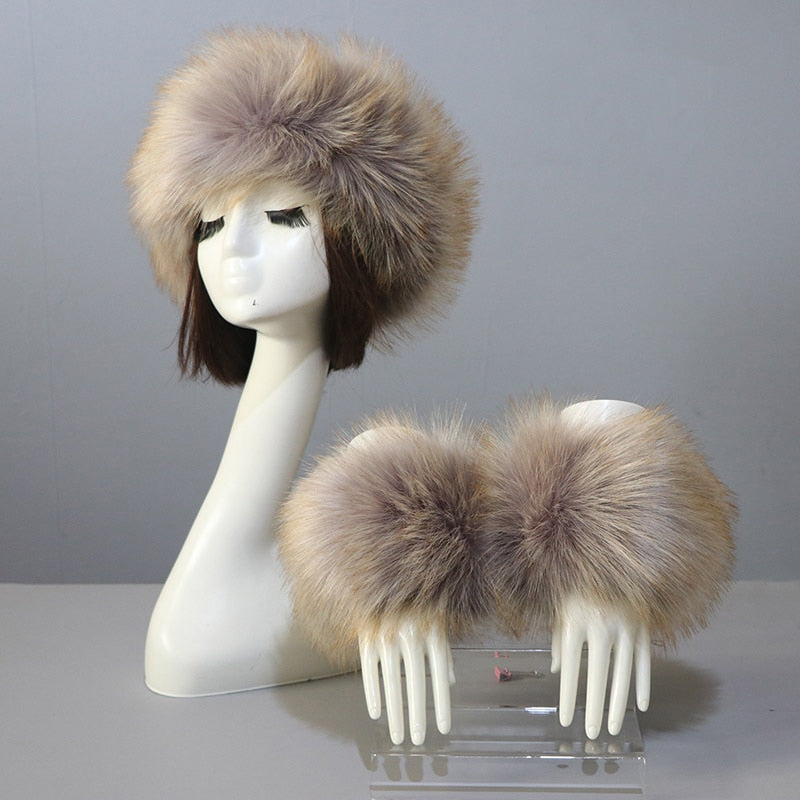 Sixsr New Autumn Winter Caps Female Hats Cuffs Set Fashion Warmth Imitation Quality Design Faux Fur Hat Fox Fur Sleeves Suit Accessary