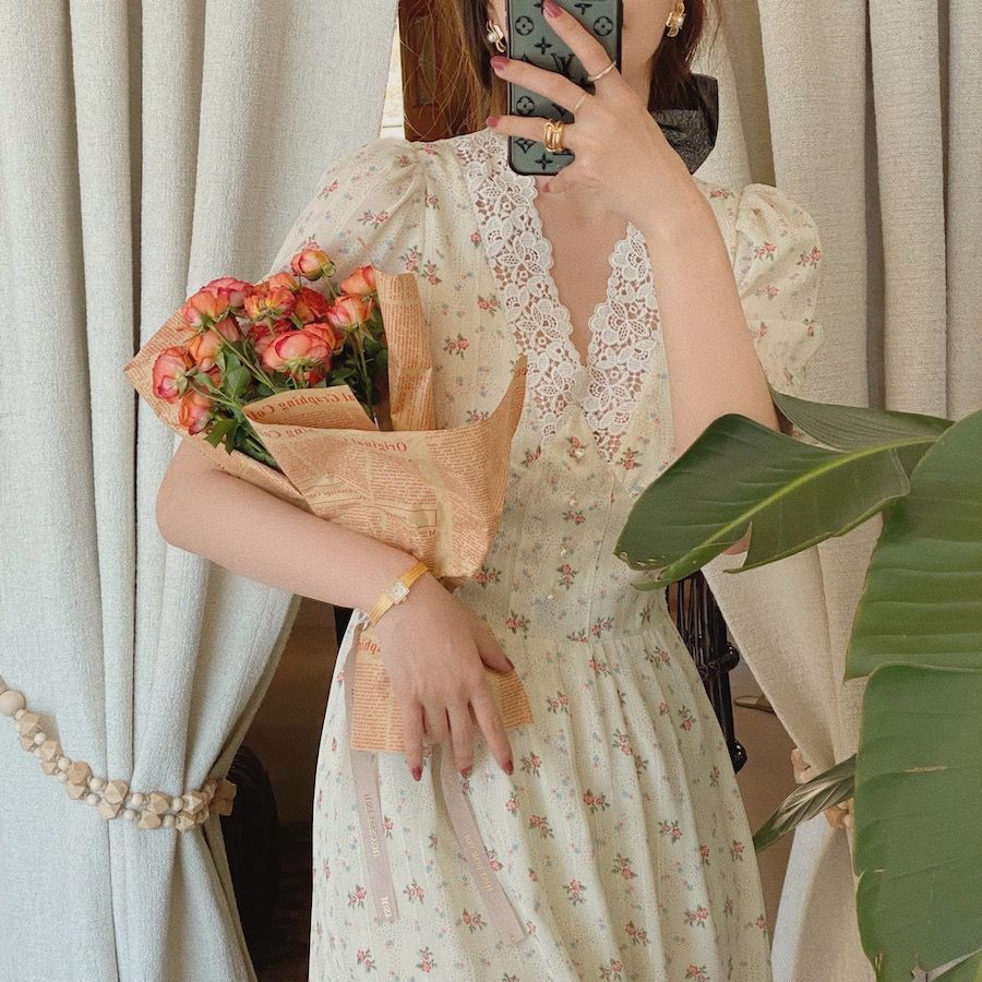 Sixsr Vintage Floral Dress Women Elegant Lace Chiffon Korean Party Dress Puff Sleeve V Neck Midi Dress Fall Dresses for Women
