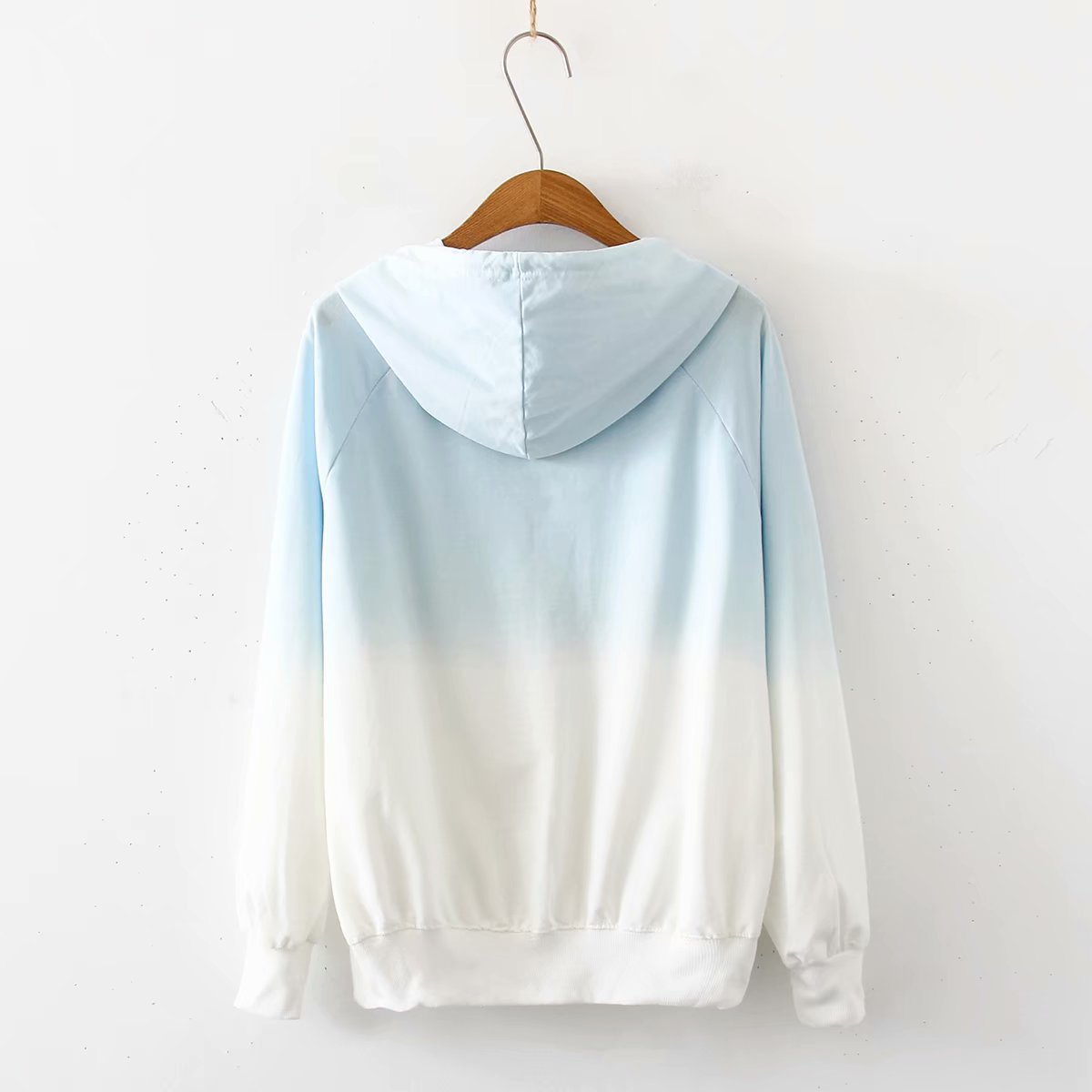 Spring and Autumn New Female Japanese Small Fresh Gradient Long-sleeved Sweatshirt Raglan Sleeves Student Wild Hoodie