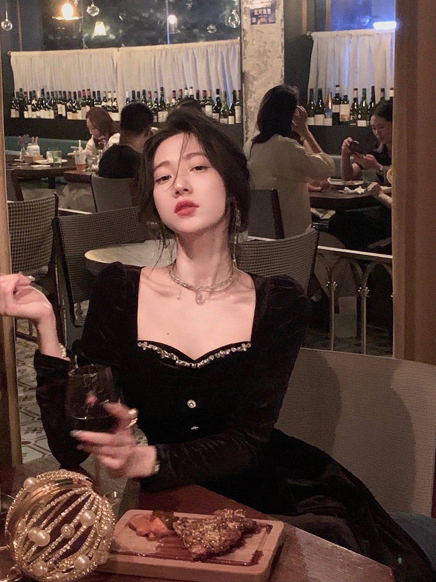 Summer New Elegant Spaghetti Strap Velvet Vintage Black Dress Women Sexy Prom Evening Party Fashion Clothing