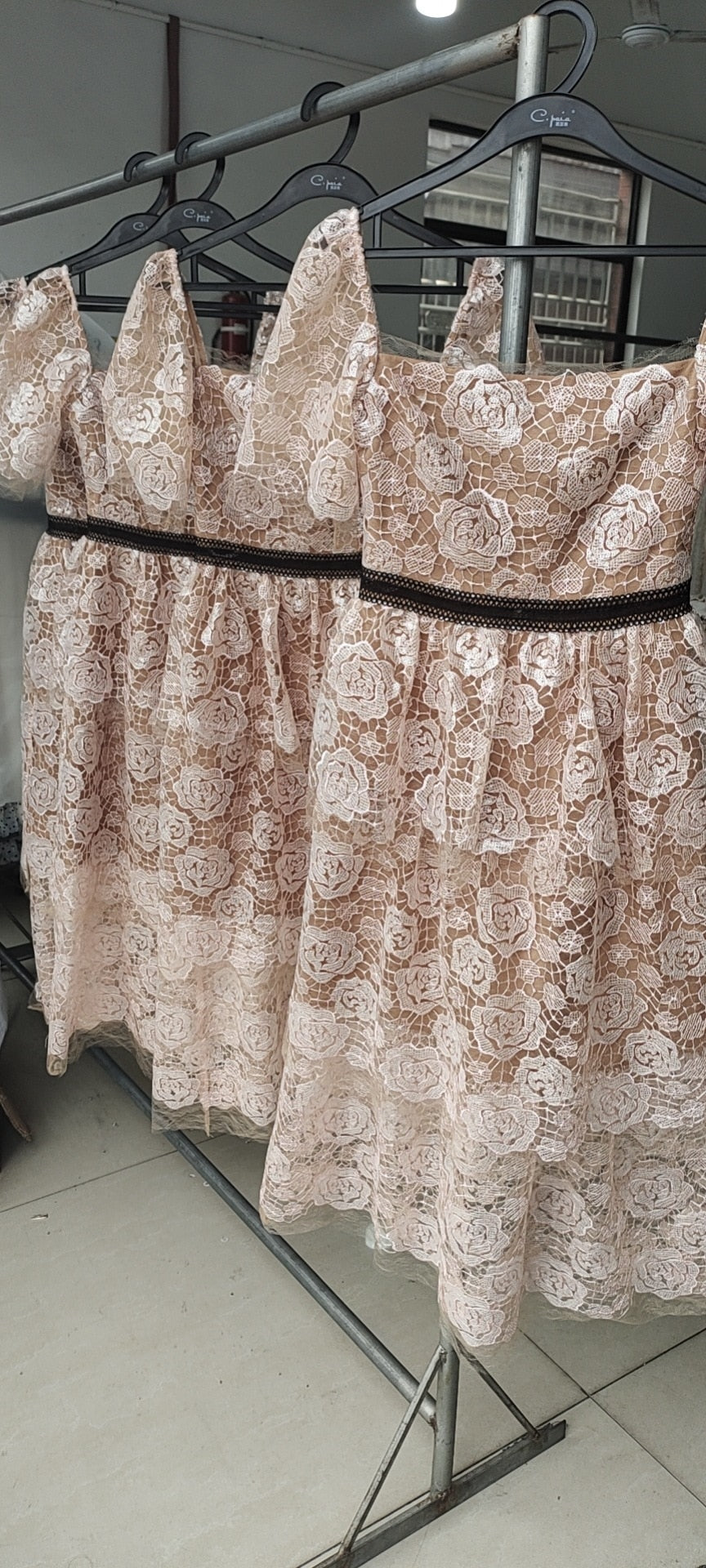Summer Pink Women Lace Gauze Dress Mesh Tulle V Neck Bow Tie Rose Embroidery Midi Long Sequin Dress Evening Robe Quality