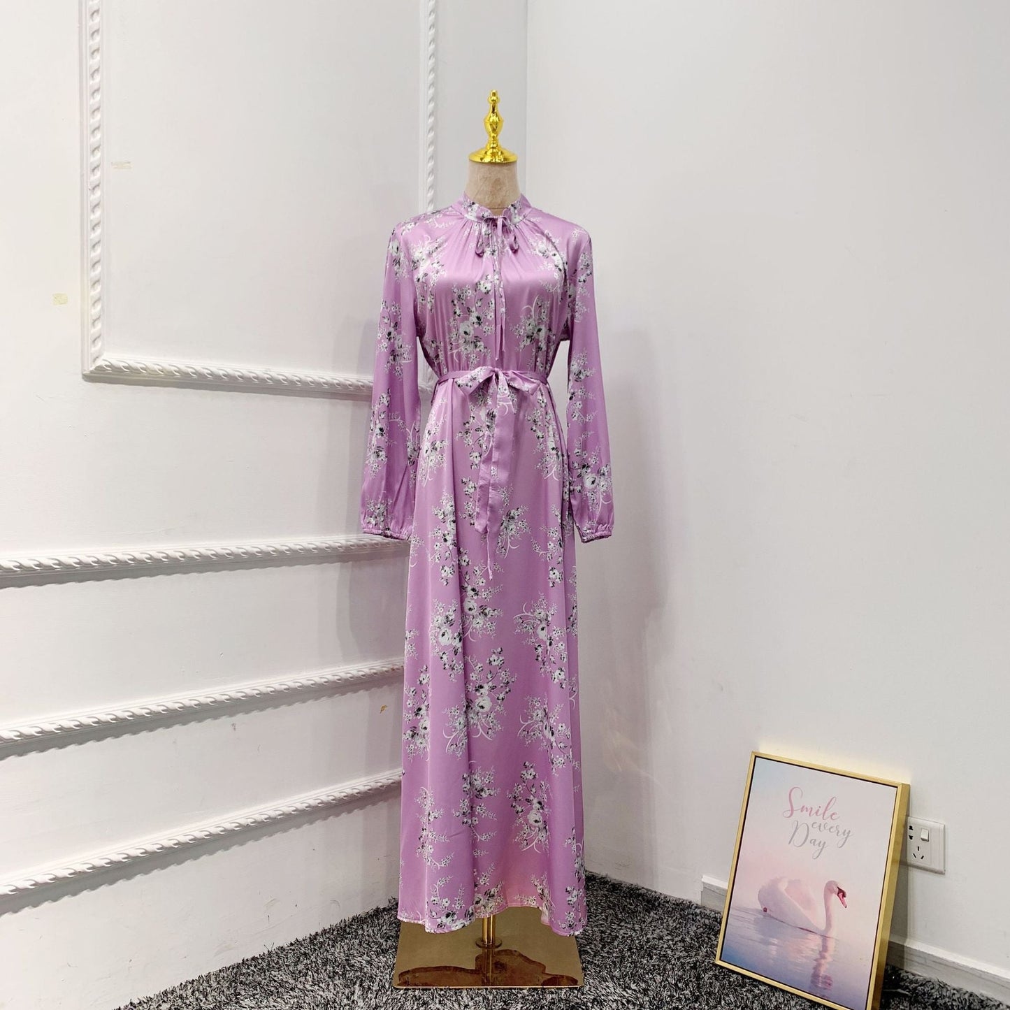 New Morocco Long Dress Muslim Women Flowers Printed Silky Long Abayas Robes Fancy Maxi Dress French Stylish Islamic Dress Belt