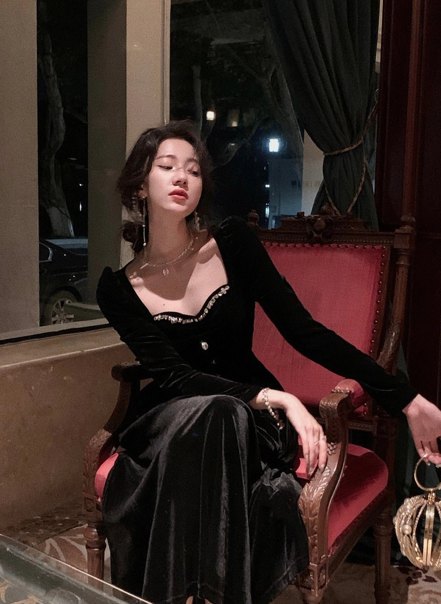 Summer New Elegant Spaghetti Strap Velvet Vintage Black Dress Women Sexy Prom Evening Party Fashion Clothing