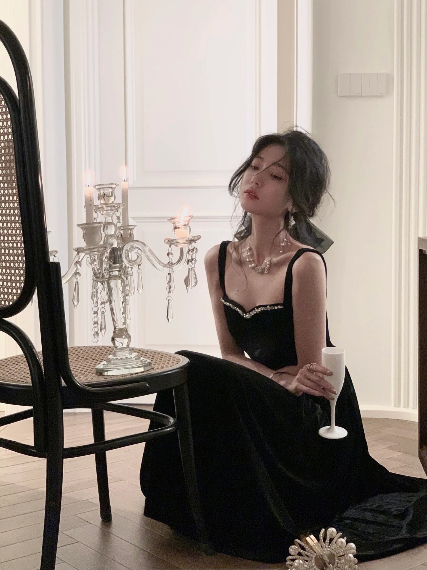 Summer New Elegant Spaghetti Strap Velvet Vintage Black Dress Women Sexy Prom Evening Party Fashion Clothing