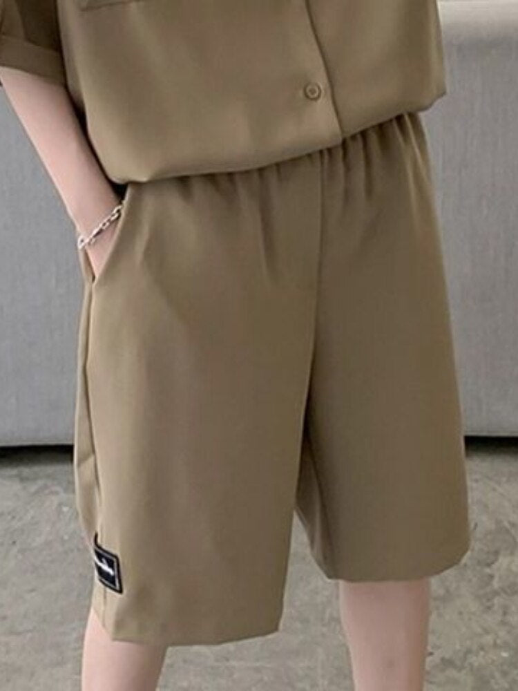 Men's Khaki Shirt Suit Elegant Vintage Short-sleeved Shirt Grunge Mature Patch Design Shorts Korean Fashion Two Piece Set Summer