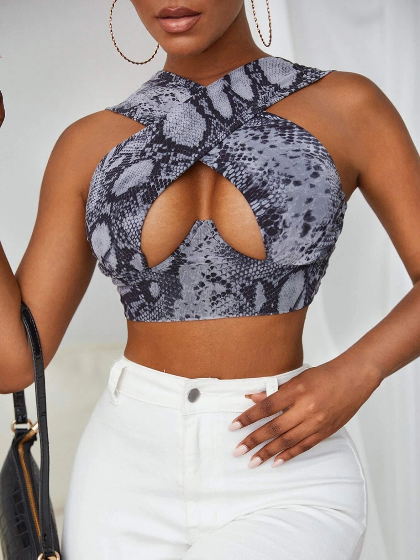 sixsr Women's Criss Cross Tank Tops Sexy Sleeveless Solid Color Cutout Front Crop Tops Party Club Streetwear Summer Lady Bustier Tops