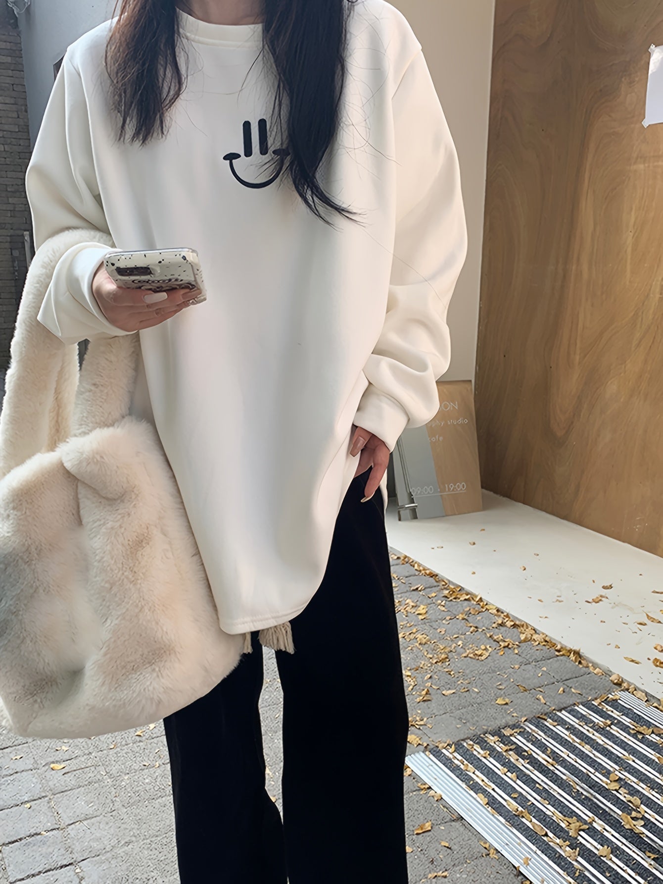 Sixsr Smile Face & Letter Print Pullover Sweatshirt, Casual Long Sleeve Crew Neck Sweatshirt For Fall & Winter, Women's Clothing