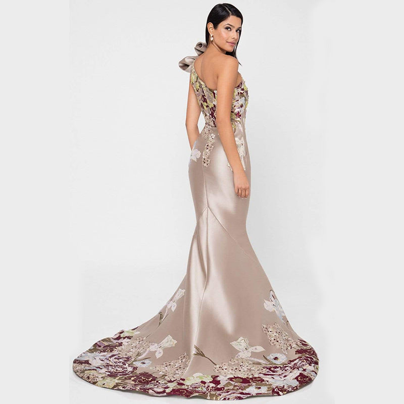 new dress   women's clothing banquet femininity annual meeting embroidered flower dress long dress