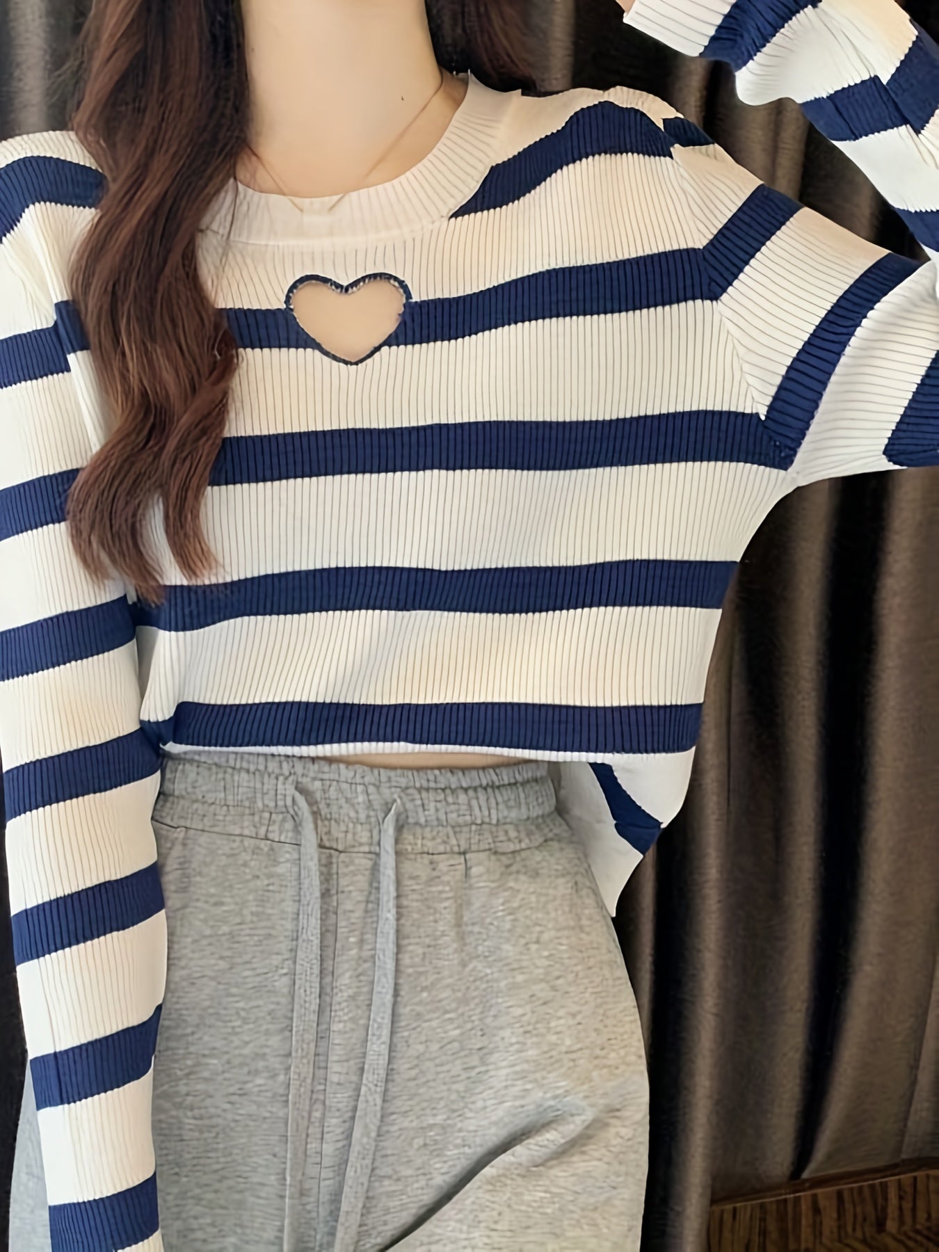 Women's Striped Crew Neck Cut Out Sweater - Comfortable and Stylish Long Sleeve Sweater for Spring and Fall