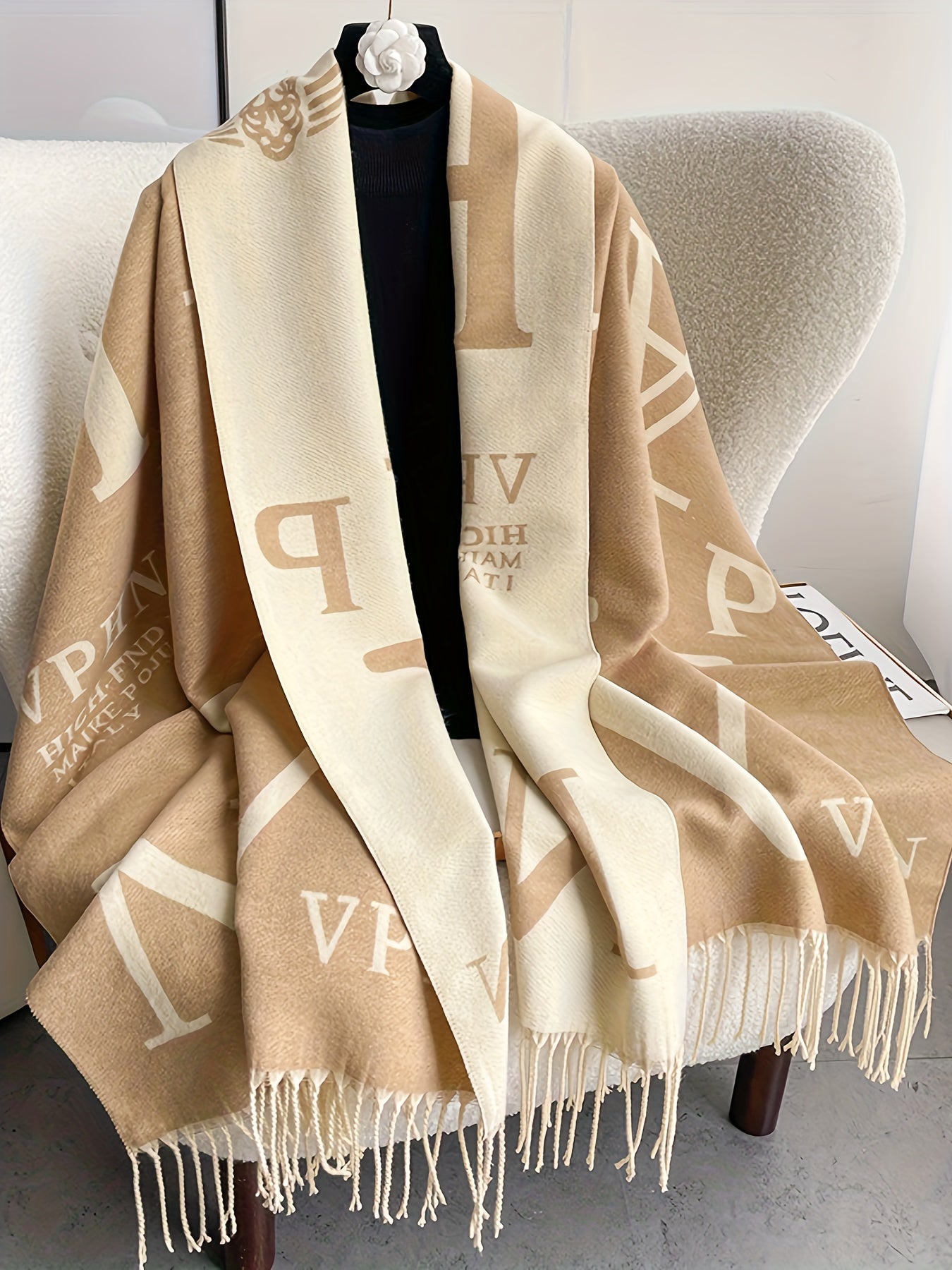 Sixsr Plus Size Elegant Coat, Women's Plus Letter Print Tassel Trim Batwing Sleeve Open Front Shawl Coat